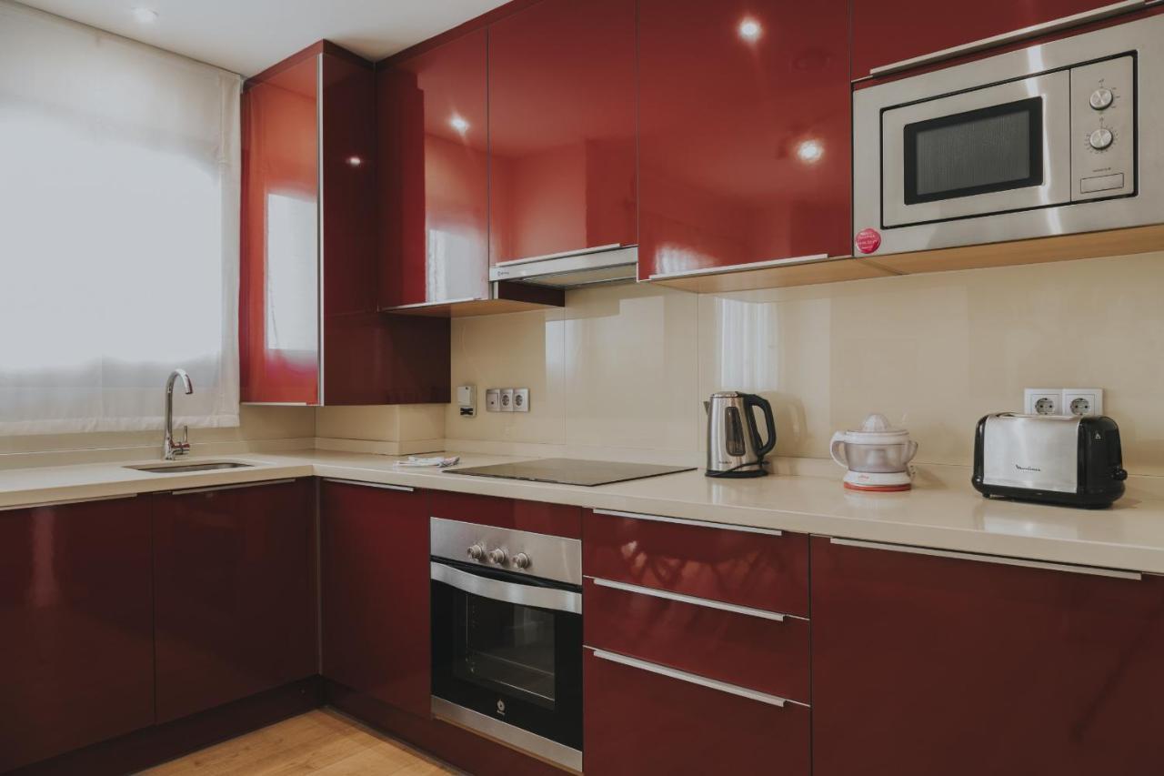 Caleta Homes - Apartamentos Pompidou Малага Екстериор снимка